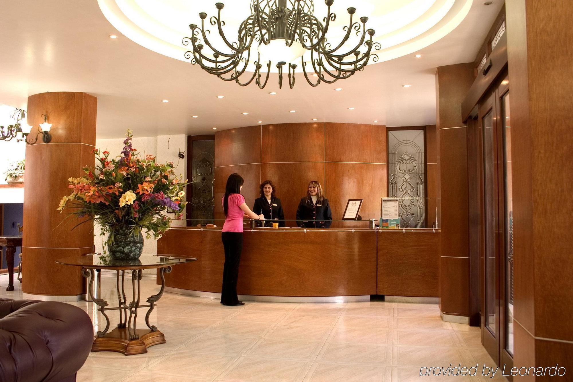 Hotel Emily Pachuca Интериор снимка